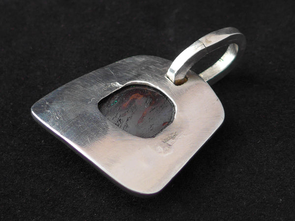 Zilveren hanger met Australische Boulder Opaal