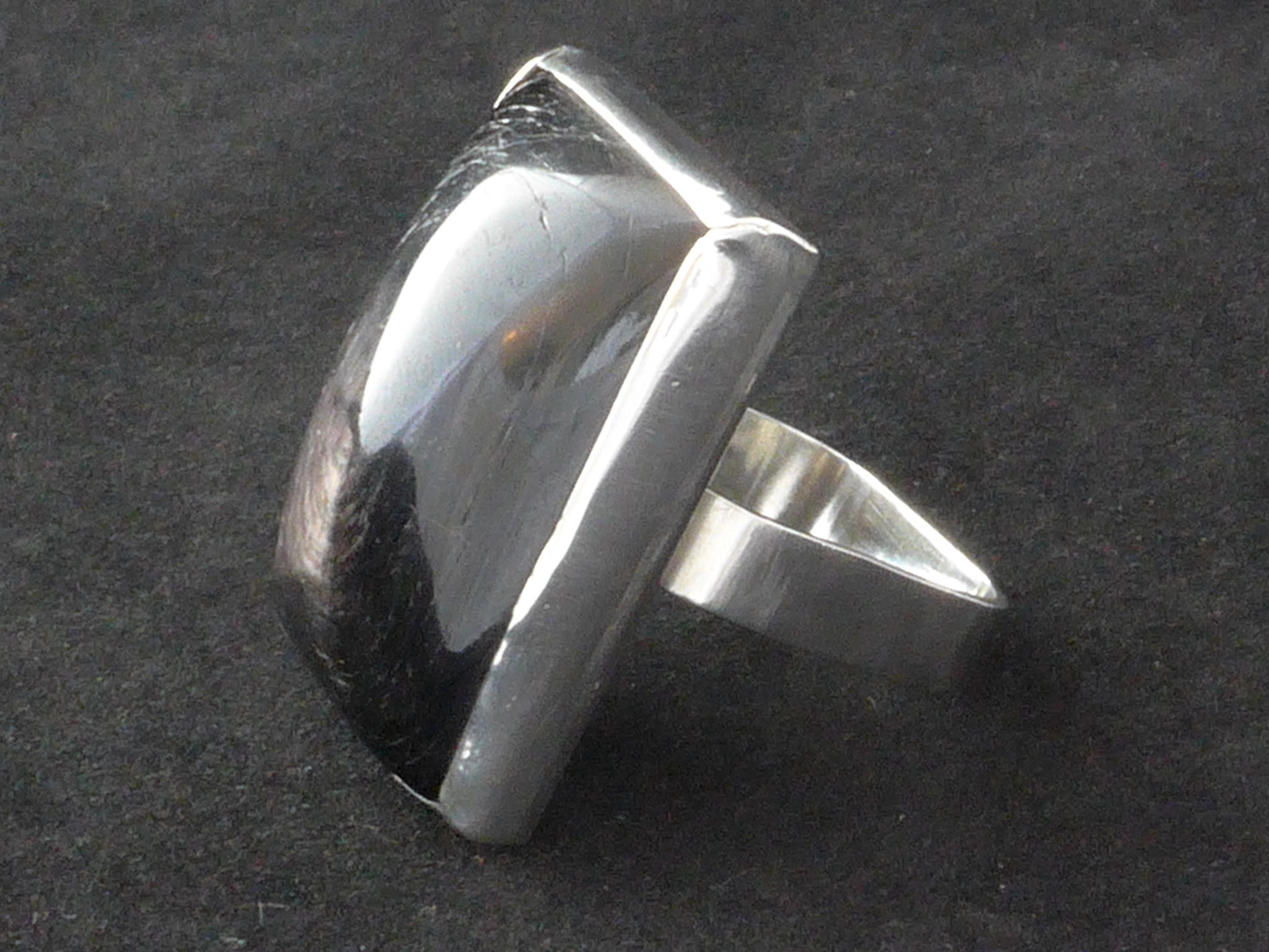 Zilveren vierkante ring met zwarte Zoïsiet