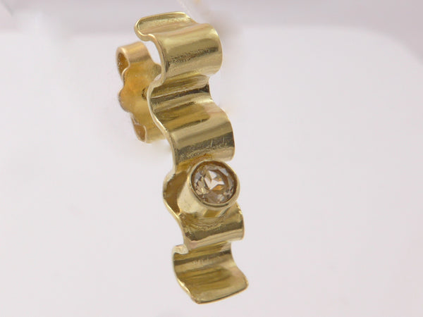 Gouden oorstekers met Citrien