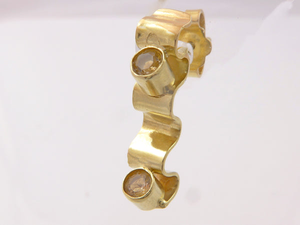 Gouden oorstekers met Citrien