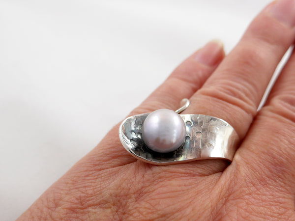 Zilveren open ring met grote ronde parel