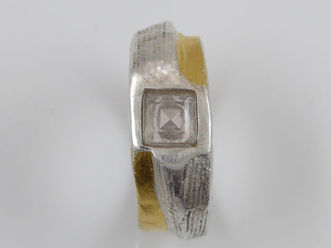 Zilveren ring met 24 karaat geelgoud Keum boo en Topaas edelsteen